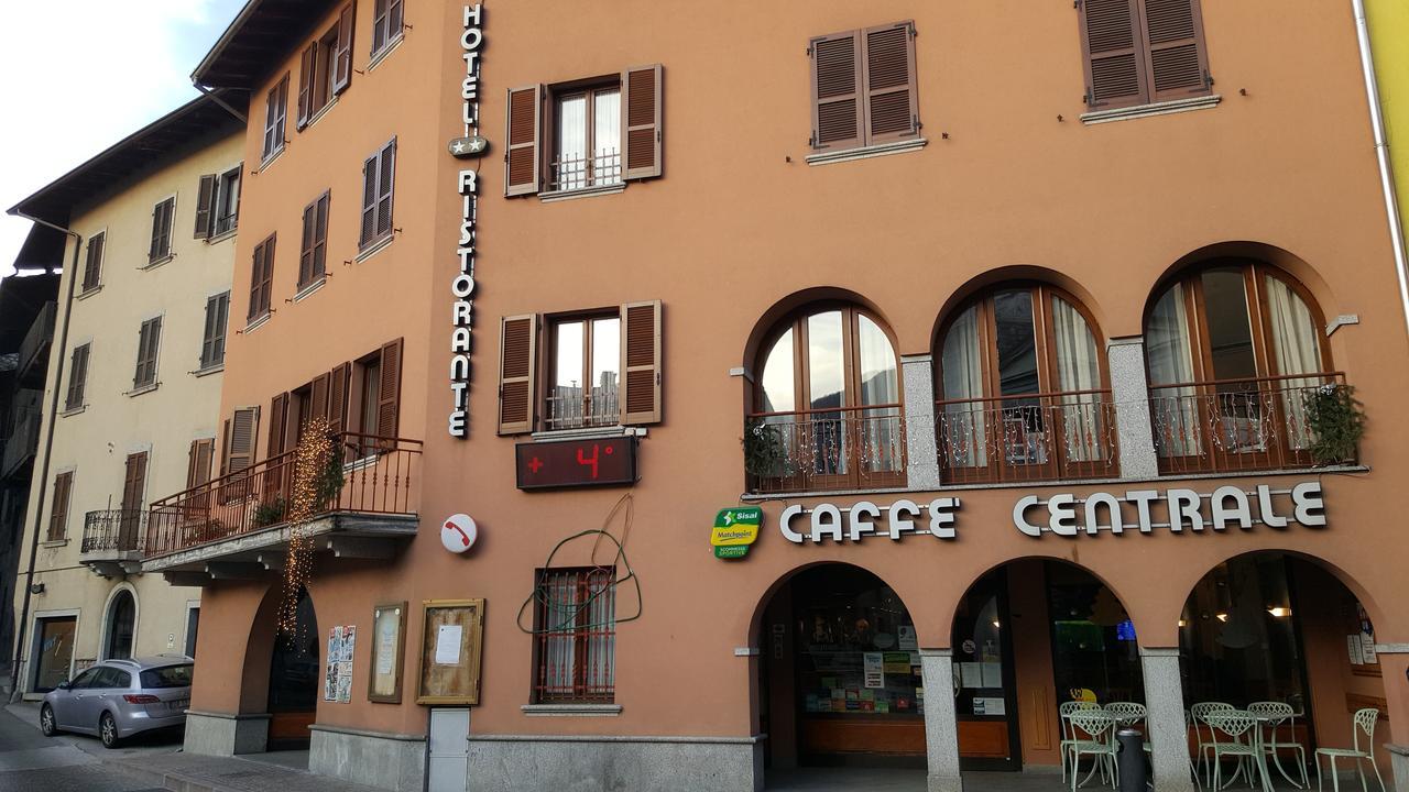 Hotel Ristorante Centrale 베스토네 외부 사진